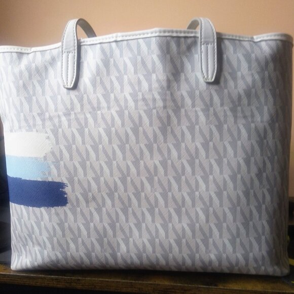 Sam Edelman Isalyn Tote - Picture 3 of 3